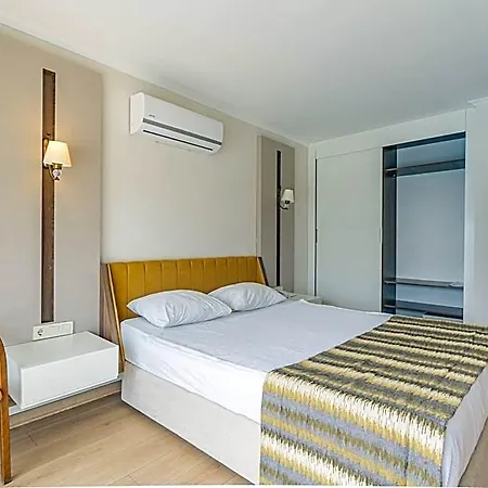 Hotel Loxia Comfort 5*