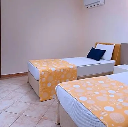 Loxia Comfort Hotel